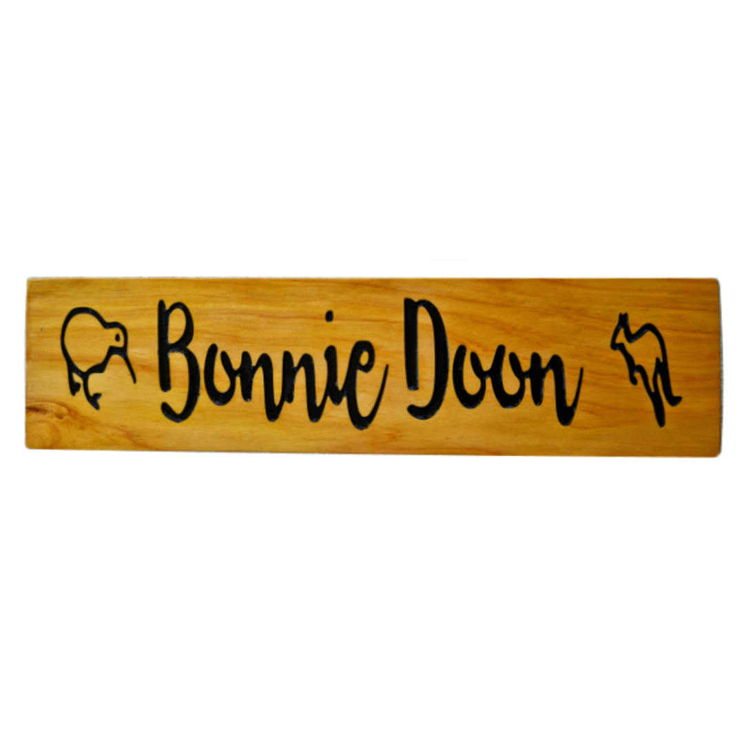 Macrocarpa 'Bonnie Doon' Sign image 0